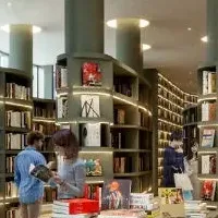 新書店magmabooks開店